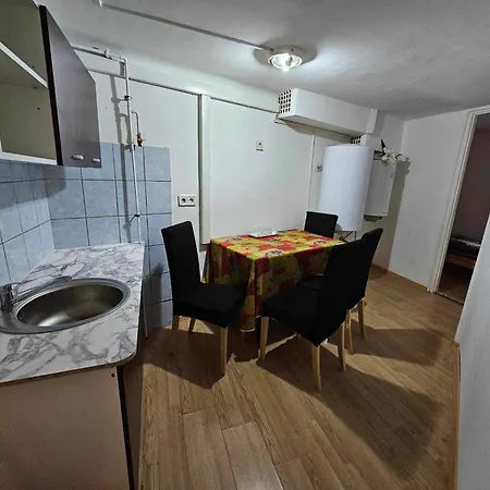 Dab Josika Homestay Budapest